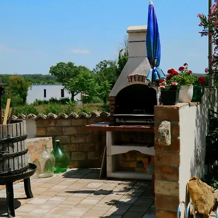 Apartman Forest Retreat