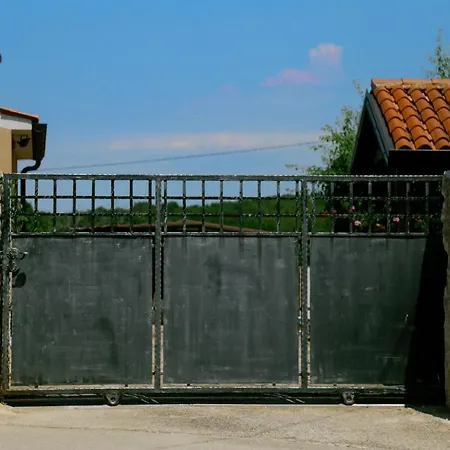 Apartman Forest Retreat